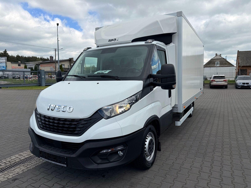 Iveco Daily 35S18 Kontener 4,5m Drzwi Tył Lift - Refrigerated van: picture 1 Iveco Daily 35S18 Kontener 4,5m Drzwi Tył Lift - Refrigerated van: picture 1