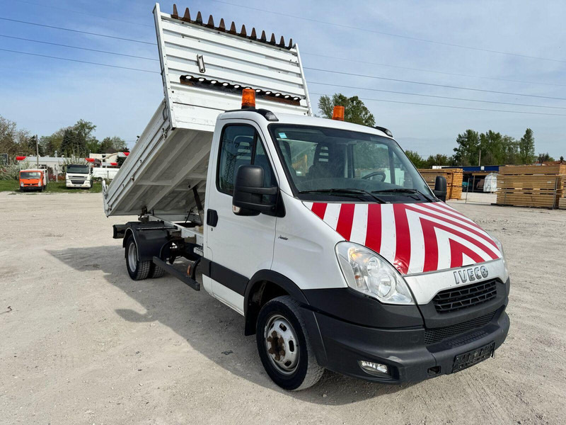 Iveco Daily 40 C 15 - Tipper - Tipper van: picture 3 Iveco Daily 40 C 15 - Tipper - Tipper van: picture 3