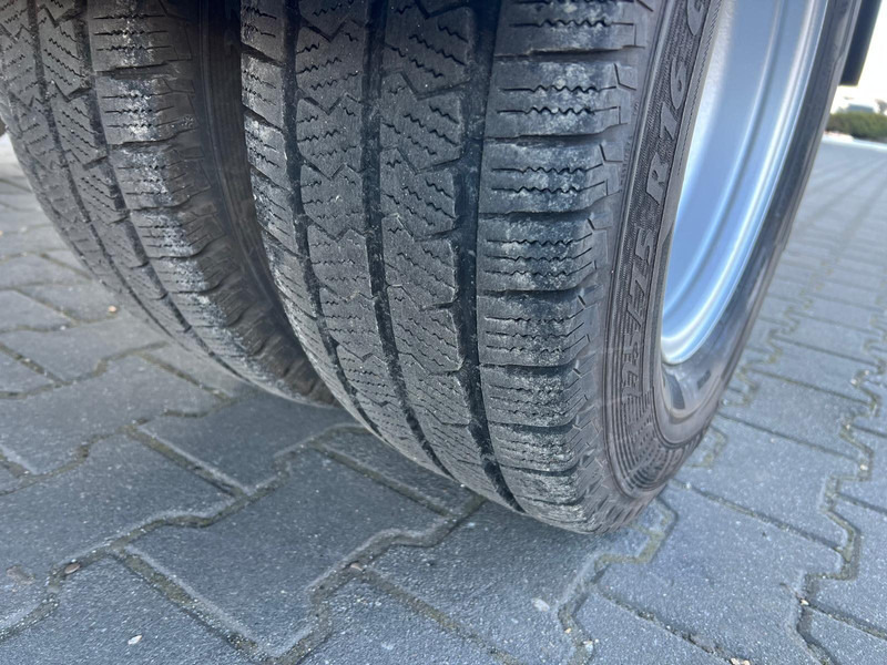 Iveco Daily 70C17 70C170 72C17 72C170 - Refrigerator truck: picture 5 Iveco Daily 70C17 70C170 72C17 72C170 - Refrigerator truck: picture 5