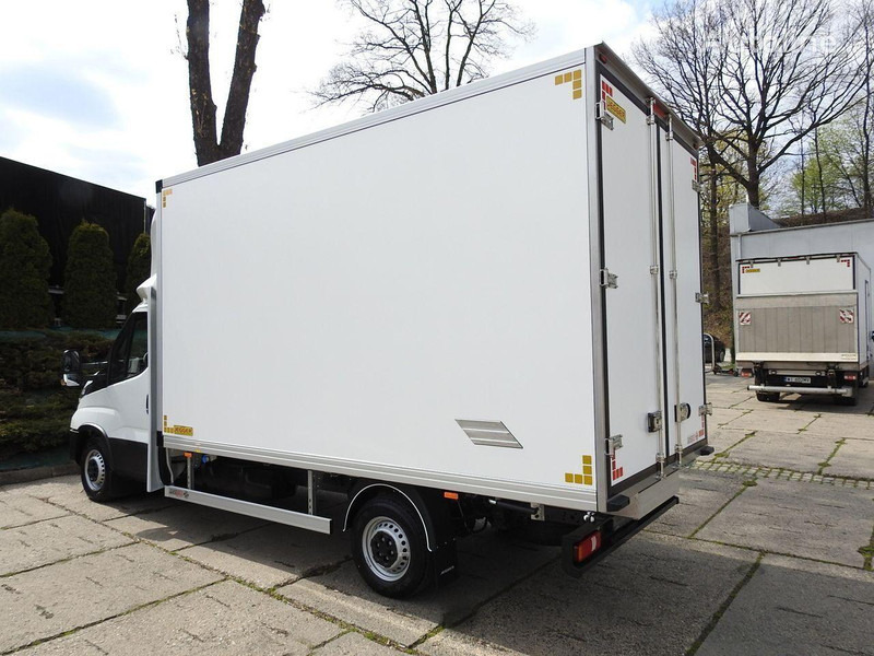 Iveco Daily - Refrigerator truck: picture 4 Iveco Daily - Refrigerator truck: picture 4