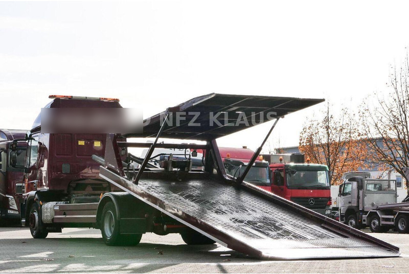 Iveco EuroCargo 140E28 - Car transporter - Autotransporter truck: picture 4 Iveco EuroCargo 140E28 - Car transporter - Autotransporter truck: picture 4