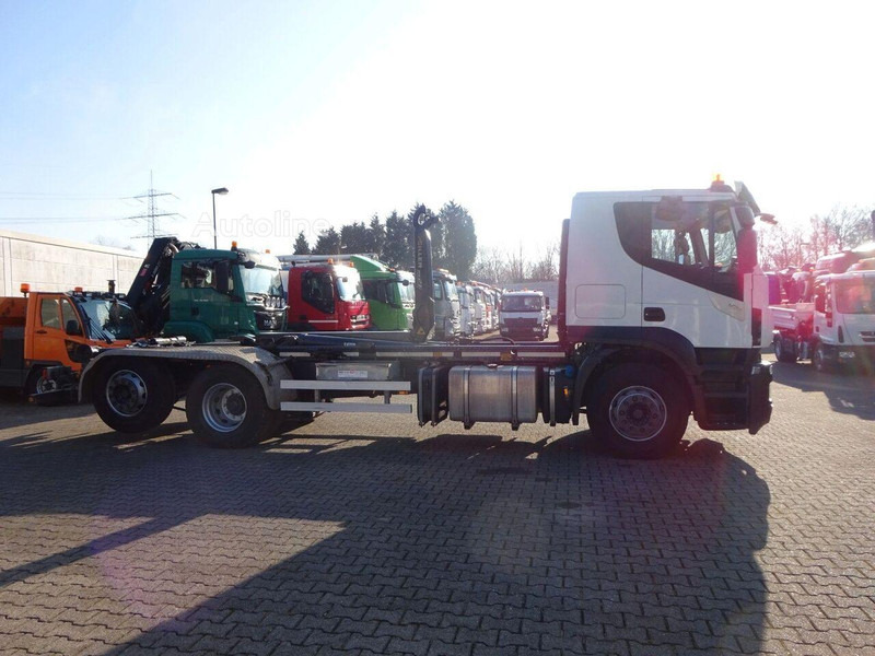 Hook lift truck, Crane truck Iveco STRALIS 400 - Hook lift truck: picture 12