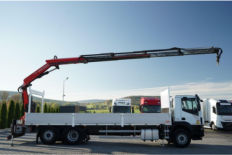Iveco STRALIS 460 / 6X2 / SKRZYNIOWY 8,1 m + HDS FASSI. F185 MAX UDŹWI - Dropside/ Flatbed truck, Crane truck: picture 5 Iveco STRALIS 460 / 6X2 / SKRZYNIOWY 8,1 m + HDS FASSI. F185 MAX UDŹWI - Dropside/ Flatbed truck, Crane truck: picture 5