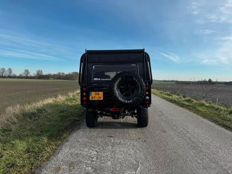Land Rover Defender 130 - Off road 4x4 - SUV: picture 3 Land Rover Defender 130 - Off road 4x4 - SUV: picture 3