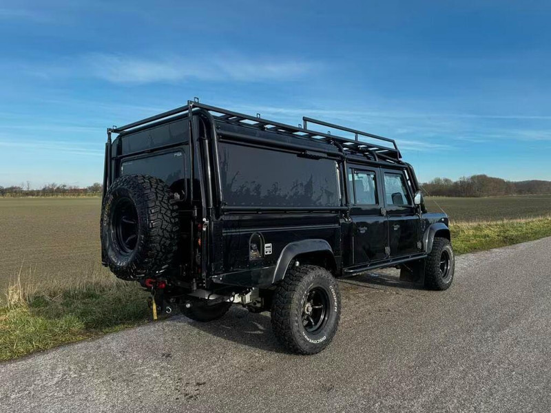 Land Rover Defender 130 - Off road 4x4 - SUV: picture 4 Land Rover Defender 130 - Off road 4x4 - SUV: picture 4