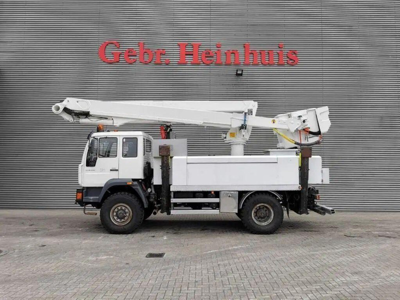 MAN MAN - 18.280 - Lifting basket 20,3 m - 4x4 - Truck mounted aerial platform, Crane truck: picture 5 MAN MAN - 18.280 - Lifting basket 20,3 m - 4x4 - Truck mounted aerial platform, Crane truck: picture 5