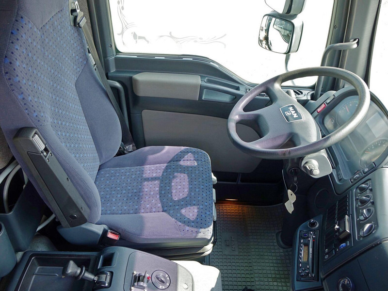 Tipper, Crane truck MAN TGL 7.150 + FASSI F60 * TOPZUSTAND: picture 12