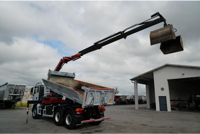 MAN TGS 33.360 / WYWROTKA + HDS - Tipper, Crane truck: picture 4 MAN TGS 33.360 / WYWROTKA + HDS - Tipper, Crane truck: picture 4
