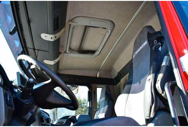 Dropside/ Flatbed truck, Crane truck MAN TGS 35.400 PALFINGER PK 44002 WINCH TRIDEM KRAN: picture 13