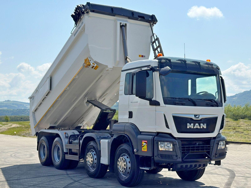 MAN TGS 35.420 KIPPER * 8x4 * TOPZUSTAND - Tipper: picture 4 MAN TGS 35.420 KIPPER * 8x4 * TOPZUSTAND - Tipper: picture 4