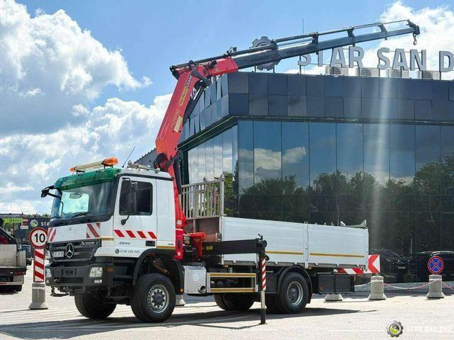 Mercedes-Benz ACTROS 2044A 4x4 Palfinger PK 20002 hds Crane - Dropside/ Flatbed truck, Crane truck: picture 2 Mercedes-Benz ACTROS 2044A 4x4 Palfinger PK 20002 hds Crane - Dropside/ Flatbed truck, Crane truck: picture 2