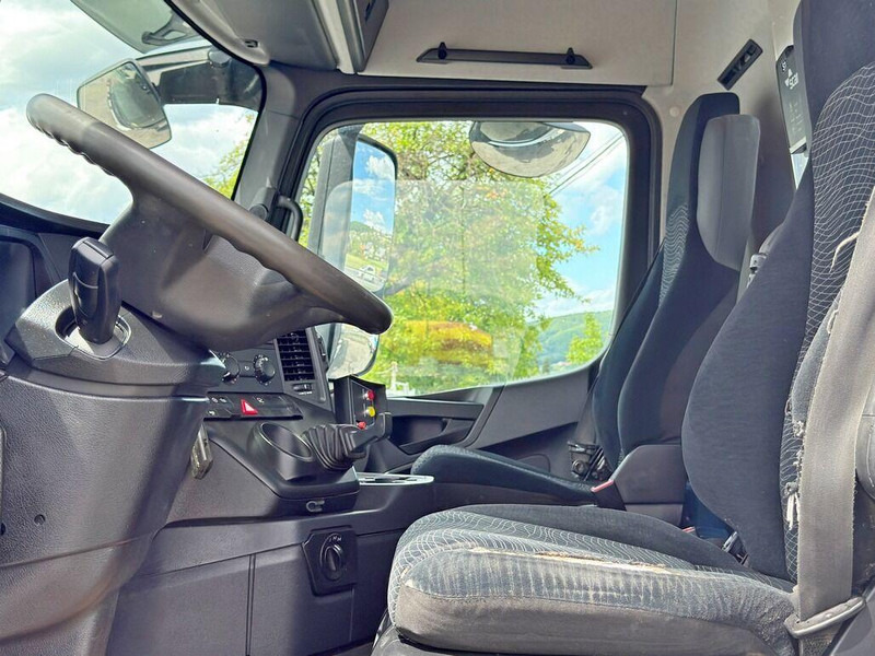 Concrete mixer truck Mercedes-Benz AROCS 3743 * Betonpumpe + FUNK * 8x4 * TOP: picture 9