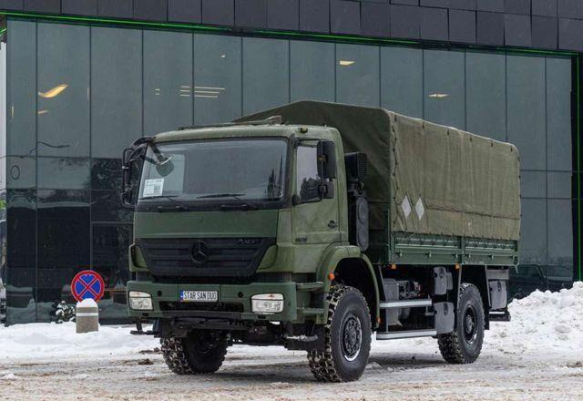 Mercedes-Benz AXOR 1829 4x4 Camper Offroad Tilt - Cab chassis truck, Crane truck: picture 4 Mercedes-Benz AXOR 1829 4x4 Camper Offroad Tilt - Cab chassis truck, Crane truck: picture 4