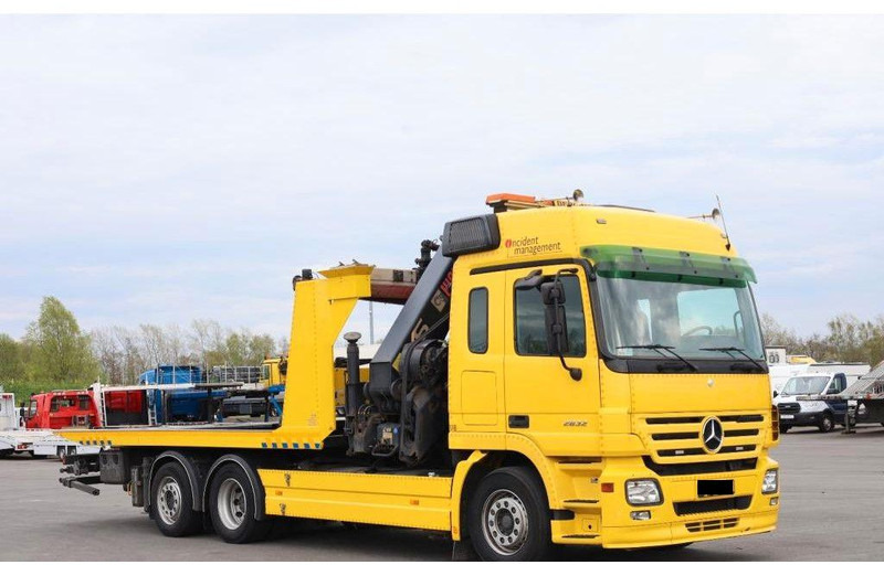 Mercedes-Benz Actros 2532 Vehicle transporter + crane Hiab 477EP-5 HiPro 6x2 - Autotransporter truck: picture 3 Mercedes-Benz Actros 2532 Vehicle transporter + crane Hiab 477EP-5 HiPro 6x2 - Autotransporter truck: picture 3