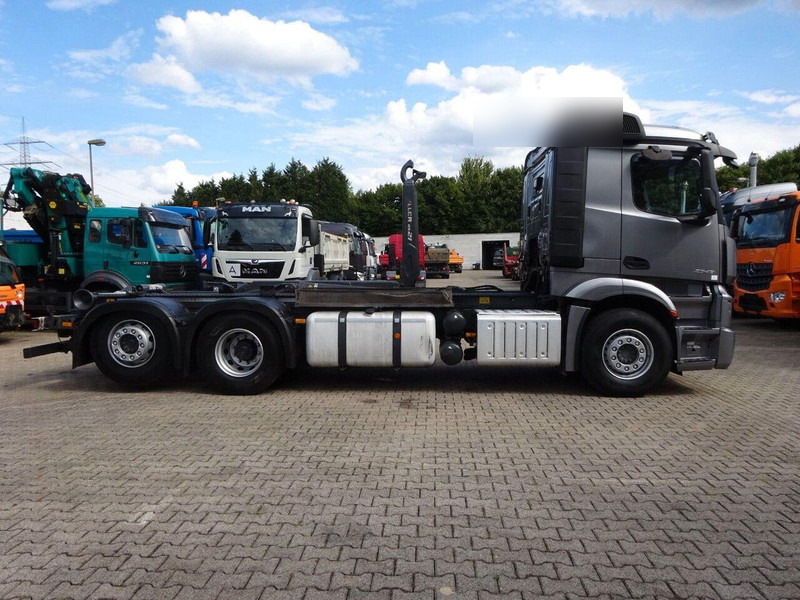 Mercedes-Benz Actros 2545 Hook lift truck 6x2 - Hook lift truck, Crane truck: picture 5 Mercedes-Benz Actros 2545 Hook lift truck 6x2 - Hook lift truck, Crane truck: picture 5