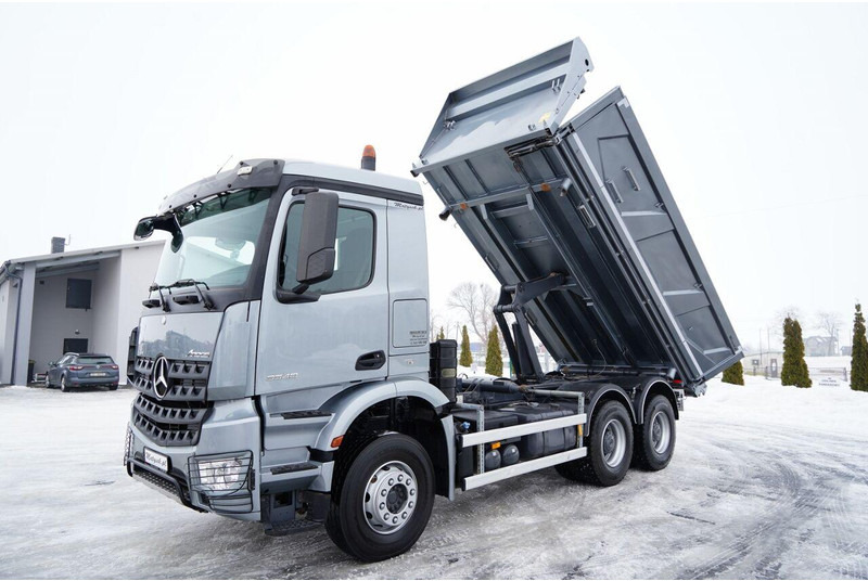 Mercedes-Benz Arocs 3340 - Tipper: picture 2 Mercedes-Benz Arocs 3340 - Tipper: picture 2