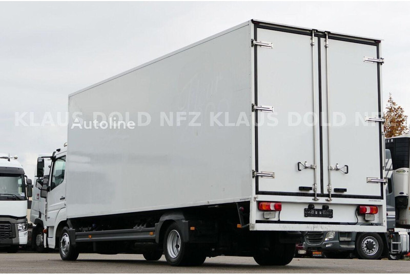 Mercedes-Benz Atego 823 Frigo Thermo King V-800 MAX - Refrigerator truck: picture 3 Mercedes-Benz Atego 823 Frigo Thermo King V-800 MAX - Refrigerator truck: picture 3