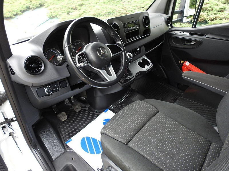 Mercedes-Benz SPRINTER 316 PLANDEKA 10 PALET WEBASTO KLIMATYZACJA TEMPOMAT 16 - Curtain side van: picture 2 Mercedes-Benz SPRINTER 316 PLANDEKA 10 PALET WEBASTO KLIMATYZACJA TEMPOMAT 16 - Curtain side van: picture 2