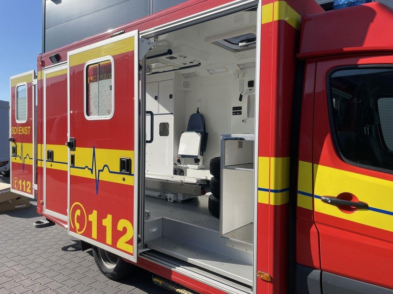 Mercedes-Benz Sprinter 516 CDI Ambulance car - Ambulance: picture 5 Mercedes-Benz Sprinter 516 CDI Ambulance car - Ambulance: picture 5
