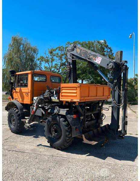 Mercedes-Benz UNIMOG - Tipper, Crane truck: picture 4 Mercedes-Benz UNIMOG - Tipper, Crane truck: picture 4