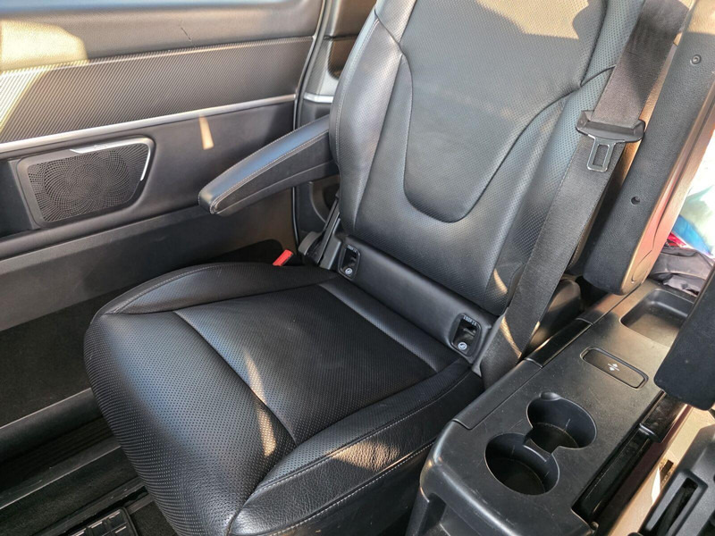 Car Mercedes-Benz V250 D Avantgarde: picture 19 Car Mercedes-Benz V250 D Avantgarde: picture 19