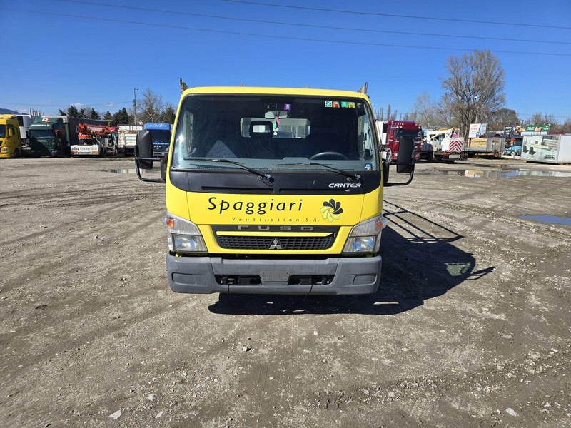 Mitsubishi Canter 3,0 d - Pritsche - Open body delivery van: picture 2 Mitsubishi Canter 3,0 d - Pritsche - Open body delivery van: picture 2