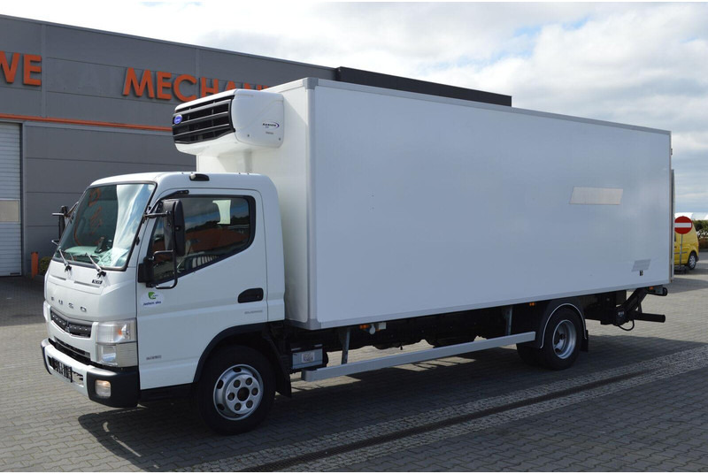Mitsubishi FUSO CANTER 7C15 REFRIGERATOR + LIFT + DOOR + SIDE DOOR - Refrigerator truck: picture 2 Mitsubishi FUSO CANTER 7C15 REFRIGERATOR + LIFT + DOOR + SIDE DOOR - Refrigerator truck: picture 2