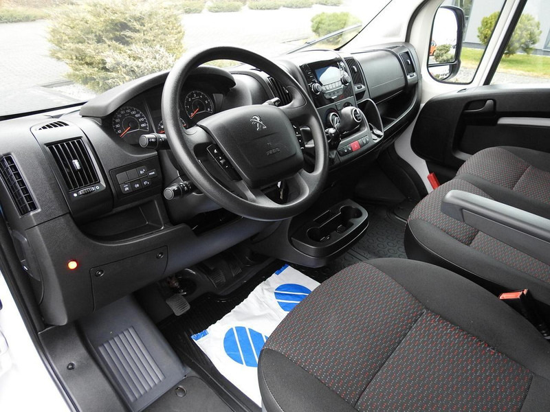 Peugeot BOXER KONTENER WINDA 8 PALET TEMPOMAT KLIMATYZACJA  140KM [ V050 - Box van: picture 2 Peugeot BOXER KONTENER WINDA 8 PALET TEMPOMAT KLIMATYZACJA  140KM [ V050 - Box van: picture 2