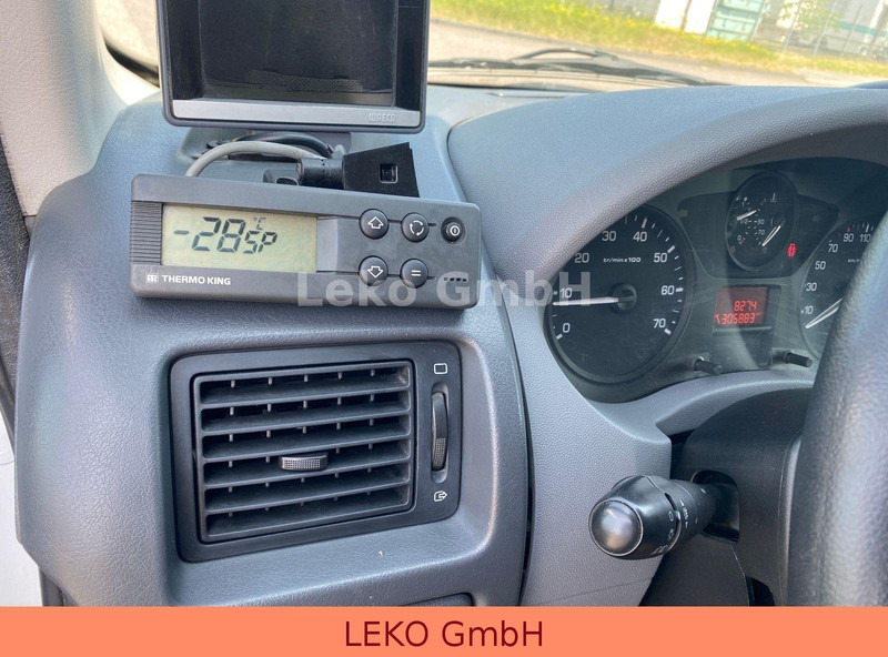 Refrigerated van Peugeot Expert 2,0 HDI: picture 18 Refrigerated van Peugeot Expert 2,0 HDI: picture 18