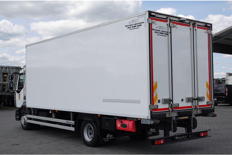 Renault D 16 260 / CHŁODNIA - 6,8 M / MULTITEMPERATURA / CARRIER SUPRA 8 - Refrigerator truck: picture 3 Renault D 16 260 / CHŁODNIA - 6,8 M / MULTITEMPERATURA / CARRIER SUPRA 8 - Refrigerator truck: picture 3