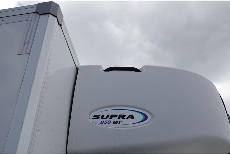 Refrigerator truck Renault D 16 260 / CHŁODNIA - 6,8 M / MULTITEMPERATURA / CARRIER SUPRA 8: picture 15