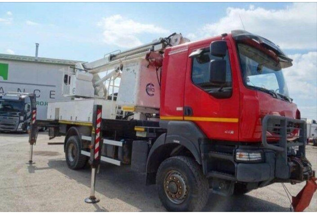 Renault KERAX 410.19 4x4 Emelőkosaras Cela 17m - Truck mounted aerial platform: picture 3 Renault KERAX 410.19 4x4 Emelőkosaras Cela 17m - Truck mounted aerial platform: picture 3