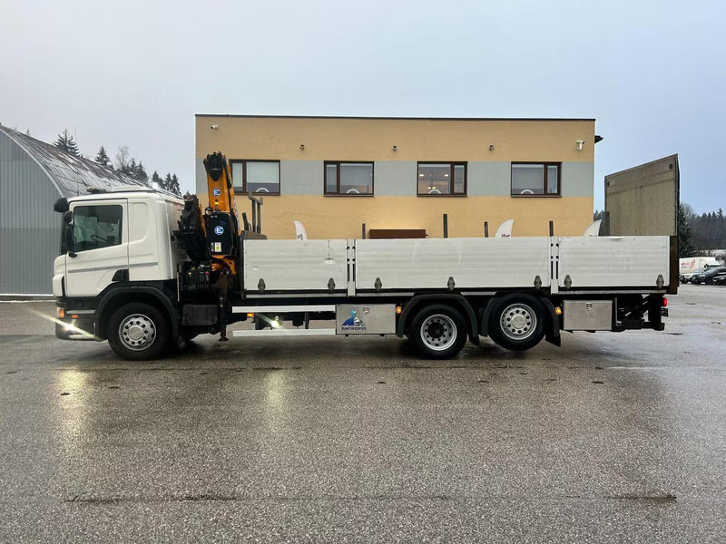 Scania P320 / 6x2/4 / Euro 5 / Tail lift / EFFER 175.2 loader crane - Dropside/ Flatbed truck, Crane truck: picture 5 Scania P320 / 6x2/4 / Euro 5 / Tail lift / EFFER 175.2 loader crane - Dropside/ Flatbed truck, Crane truck: picture 5