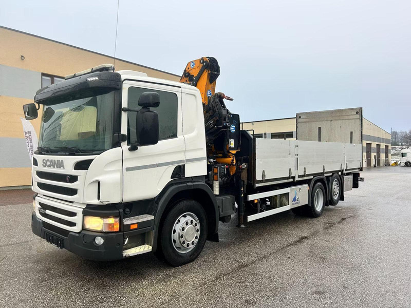 Scania P320 / 6x2/4 / Euro 5 / Tail lift / EFFER 175.2 loader crane - Dropside/ Flatbed truck, Crane truck: picture 2 Scania P320 / 6x2/4 / Euro 5 / Tail lift / EFFER 175.2 loader crane - Dropside/ Flatbed truck, Crane truck: picture 2