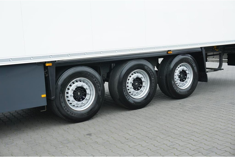 Refrigerator semi-trailer Schmitz Cargobull / CHŁODNIA / TK SLX 300: picture 8