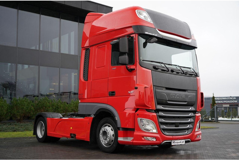 DAF XF 480 / LOW DECK / SUPER SPACE CAB / MEGA / 2021 - Tractor unit: picture 1 DAF XF 480 / LOW DECK / SUPER SPACE CAB / MEGA / 2021 - Tractor unit: picture 1