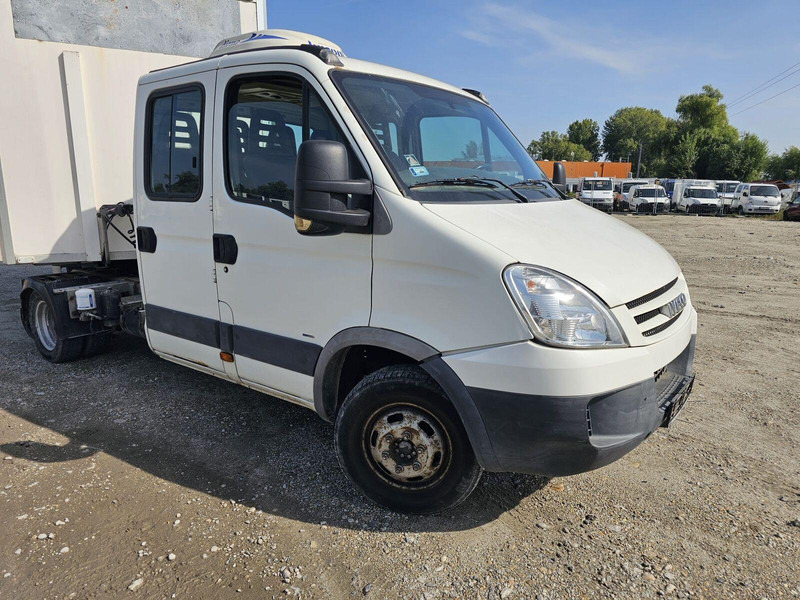 Iveco Daily 40 C 15 double cabine - BE Mini Trekker - SZM - 3.5t - Tractor unit: picture 1 Iveco Daily 40 C 15 double cabine - BE Mini Trekker - SZM - 3.5t - Tractor unit: picture 1