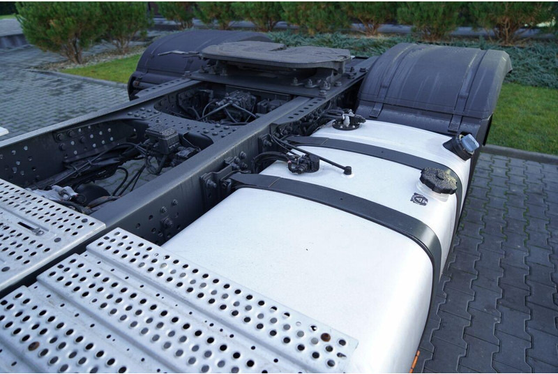 Tractor unit Mercedes-Benz ACTROS 1842: picture 12 Tractor unit Mercedes-Benz ACTROS 1842: picture 12