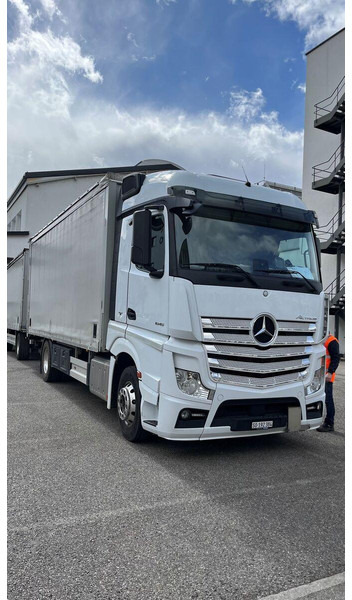Mercedes-Benz Actros 1845 - Tractor unit: picture 2 Mercedes-Benz Actros 1845 - Tractor unit: picture 2