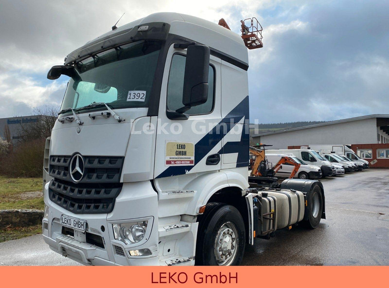 Mercedes-Benz Arocs 4x4 Euro 6 Kipphydraulik - Tractor unit: picture 3 Mercedes-Benz Arocs 4x4 Euro 6 Kipphydraulik - Tractor unit: picture 3