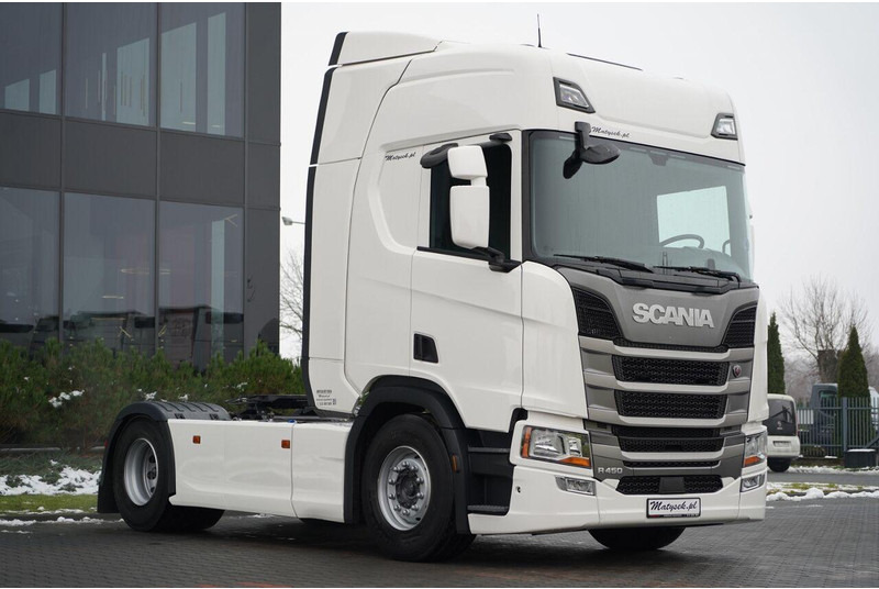 Scania R 450 - Tractor unit: picture 5 Scania R 450 - Tractor unit: picture 5