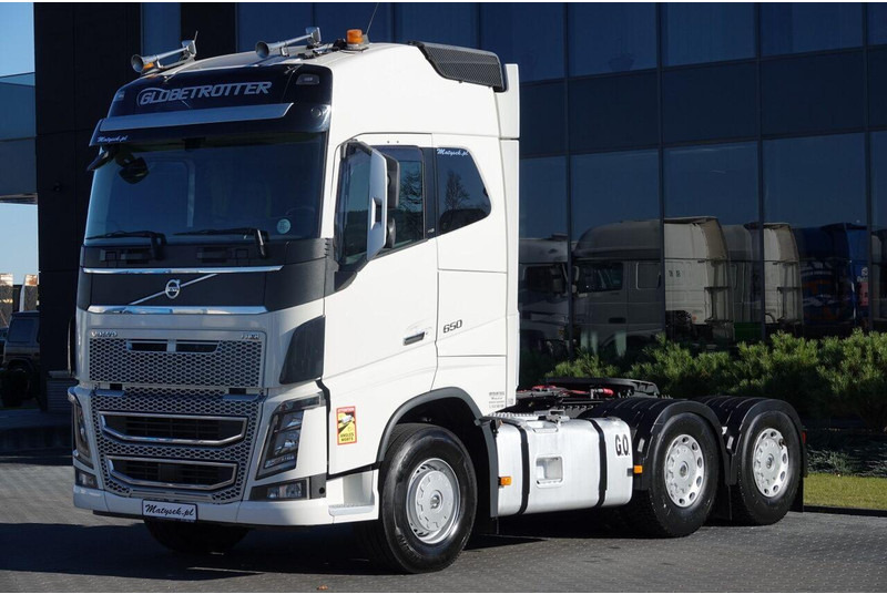 Volvo FH16 / 650 / 6x4 / HYDRAULIKA / I -PARK COOL / 3 OSIOWY CIĄGNIK - Tractor unit: picture 3 Volvo FH16 / 650 / 6x4 / HYDRAULIKA / I -PARK COOL / 3 OSIOWY CIĄGNIK - Tractor unit: picture 3
