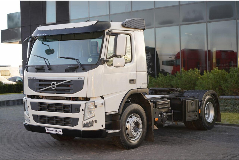 Volvo FM 380 / PEŁNY ADR / KABINA DZIENNA / I-SHIFT / 13 LITROWY / - Tractor unit: picture 2 Volvo FM 380 / PEŁNY ADR / KABINA DZIENNA / I-SHIFT / 13 LITROWY / - Tractor unit: picture 2