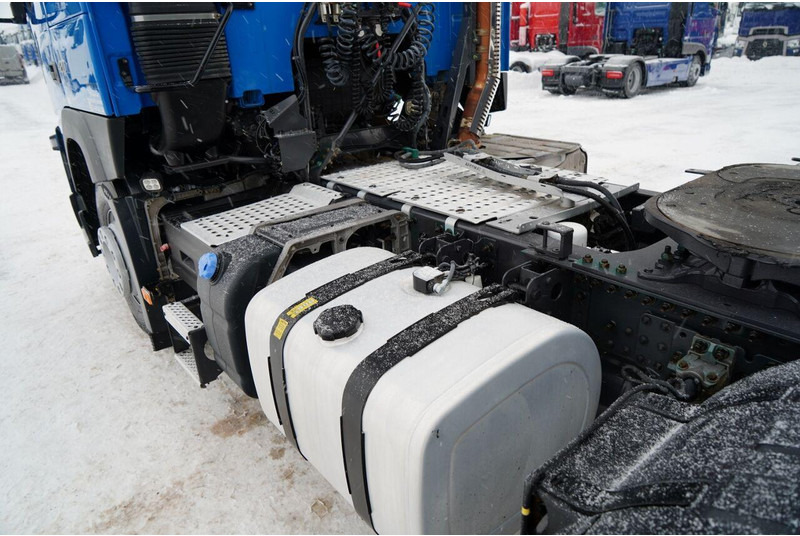 Tractor unit Volvo FMX 420 / 13 LITROWY / NISKA KABINA / RUD ROTOGRIP: picture 13 Tractor unit Volvo FMX 420 / 13 LITROWY / NISKA KABINA / RUD ROTOGRIP: picture 13