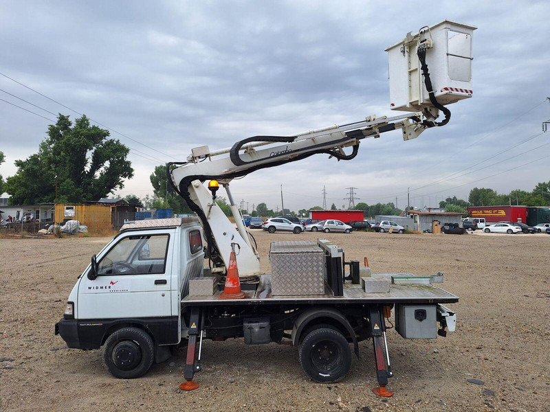 Piaggio Porter Maxxi 1,3 - Lifting Basket 14m - Truck, Crane truck: picture 5 Piaggio Porter Maxxi 1,3 - Lifting Basket 14m - Truck, Crane truck: picture 5