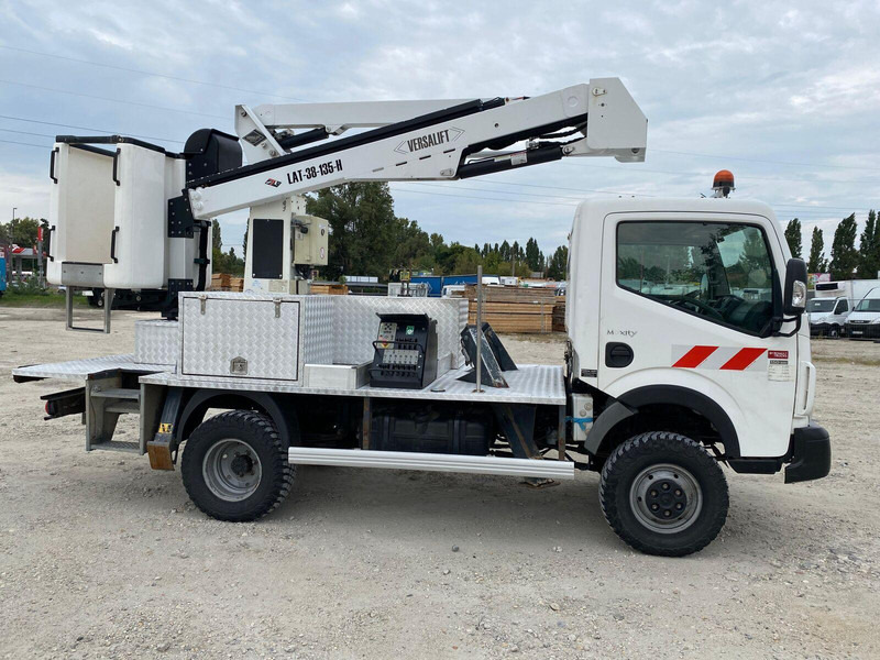 Renault Maxity 150 dxi 4x4 - Versalift Lifting Basket - 3,5t - Truck, Crane truck: picture 4 Renault Maxity 150 dxi 4x4 - Versalift Lifting Basket - 3,5t - Truck, Crane truck: picture 4