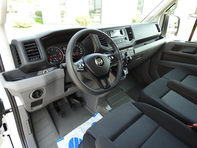 Volkswagen CRAFTER PLANDEKA 10 PALET WEBASTO TEMPOMAT KLIMATYZACJA LEDY  18 - Curtain side van: picture 2 Volkswagen CRAFTER PLANDEKA 10 PALET WEBASTO TEMPOMAT KLIMATYZACJA LEDY  18 - Curtain side van: picture 2