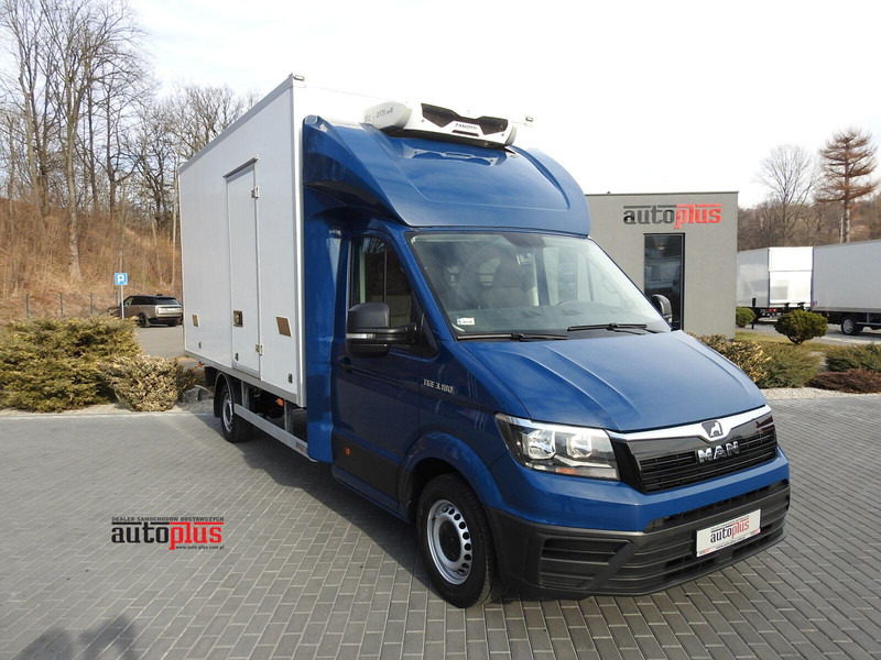 Volkswagen Crafter REGRIGERATOR BOX -5*C 8 PALLETS HEATING FUNCTION - Refrigerated van: picture 1 Volkswagen Crafter REGRIGERATOR BOX -5*C 8 PALLETS HEATING FUNCTION - Refrigerated van: picture 1