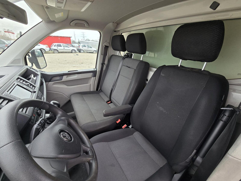 Leasing of Volkswagen T6 2,0 TDi - Koffer + LBW Volkswagen T6 2,0 TDi - Koffer + LBW: picture 19