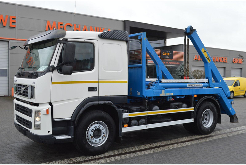 Volvo FM 430 ABSETZKIPPER - Skip loader truck: picture 2 Volvo FM 430 ABSETZKIPPER - Skip loader truck: picture 2